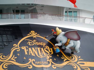 Photo illustrating <font size=1>Disney Fantasy - Dumbo close-up