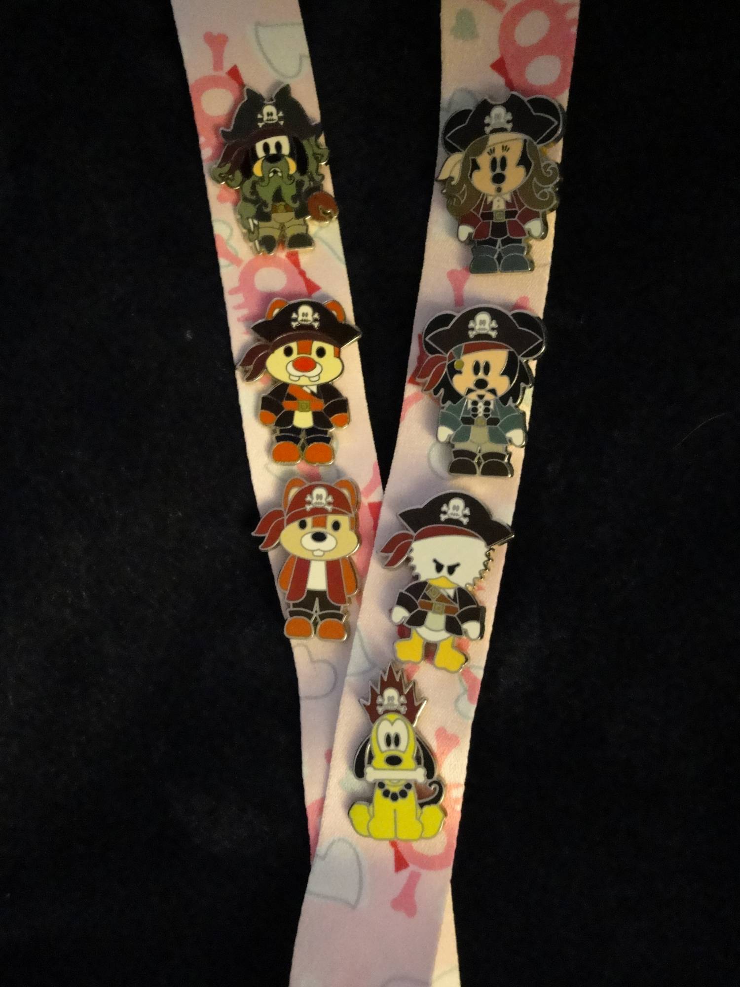 Learn all about Pin Trading at Disney! | PassPorter.com