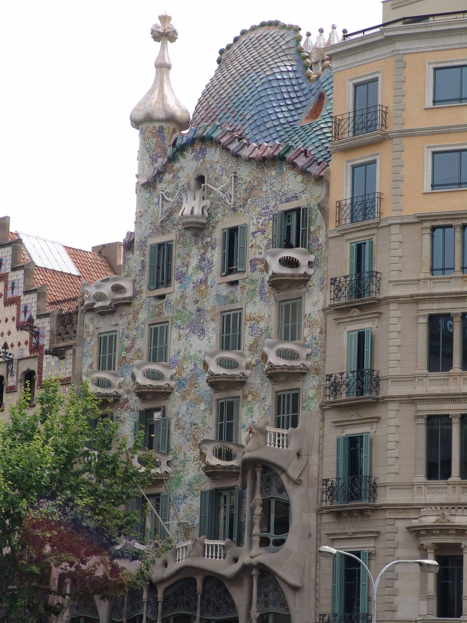 Explore the Disney Cruise Line port city of Barcelona, Spain |PassPorter.com