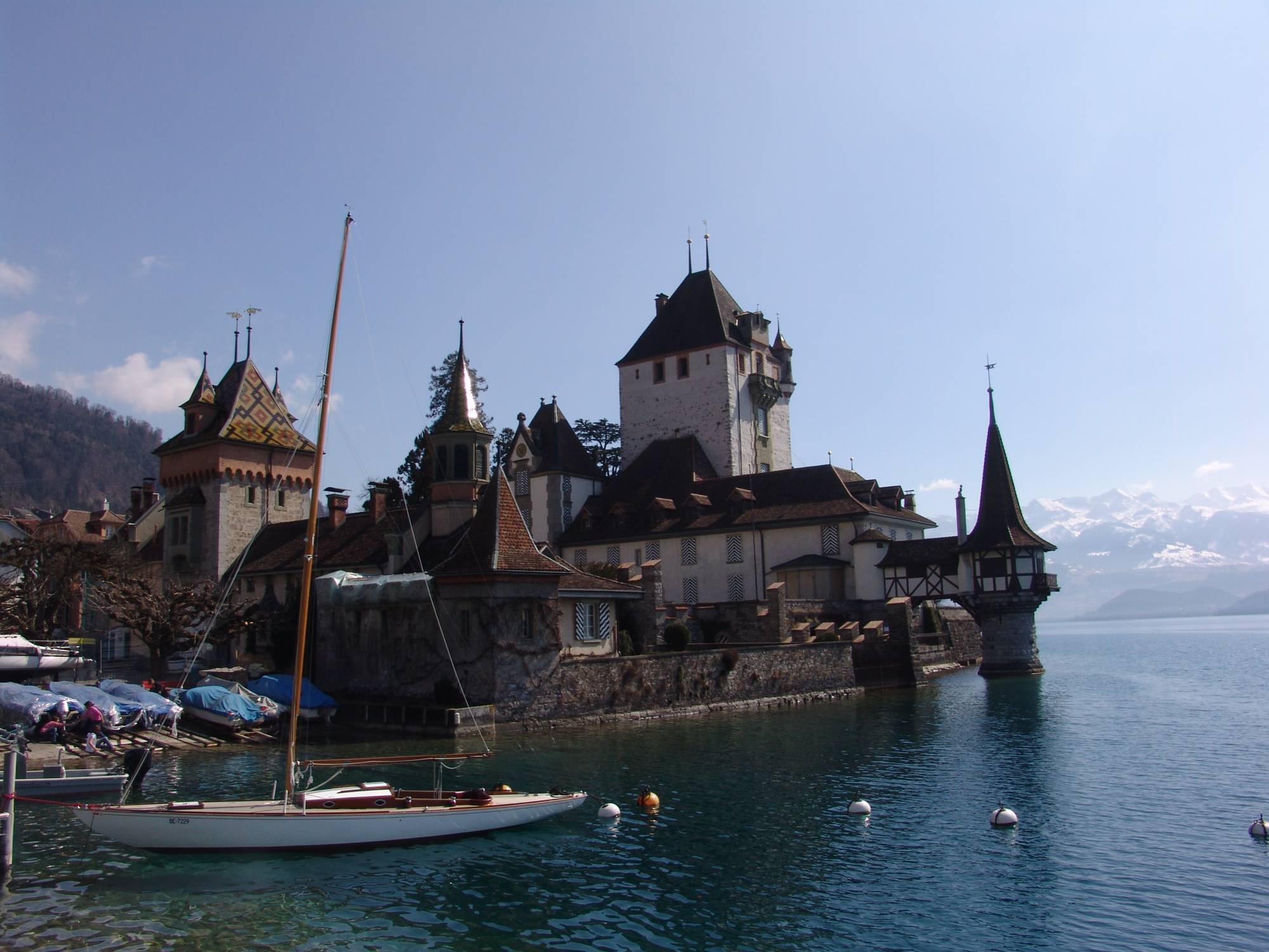 Explore the Lake Thun Region of Switzerland | PassPorter.com
